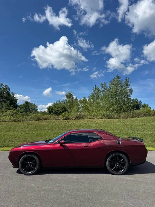 2017 Dodge Challenger 3rd Gen - Image 7 of 20