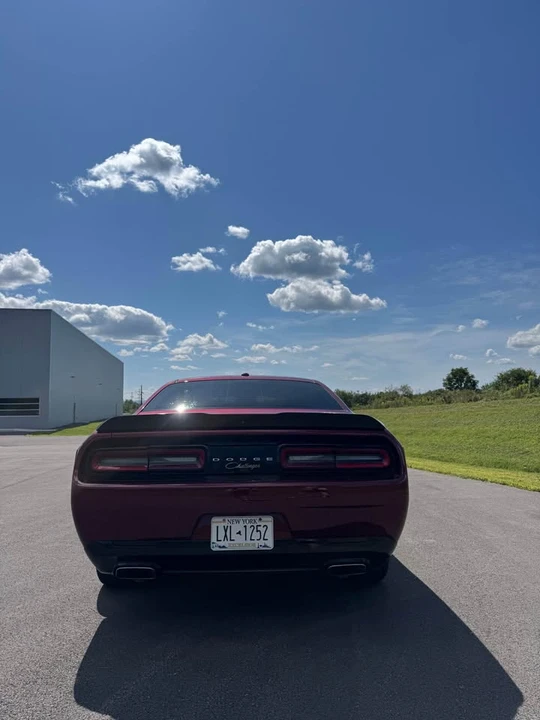 2017 Dodge Challenger 3rd Gen - Image 4 of 20