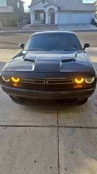 2017 Dodge Challenger SXT Coupe 2D