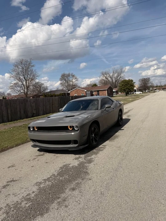 2017 Dodge Challenger 3rd Gen - Image 2 of 6