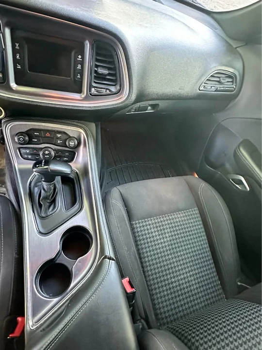 2017 Dodge Challenger 3rd Gen - Image 4 of 7