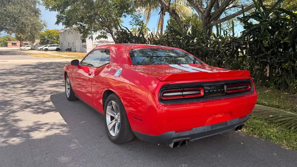2017 Dodge Challenger 3rd Gen - Image 6 of 10