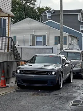 2017 Dodge Challenger SXT Coupe 2D