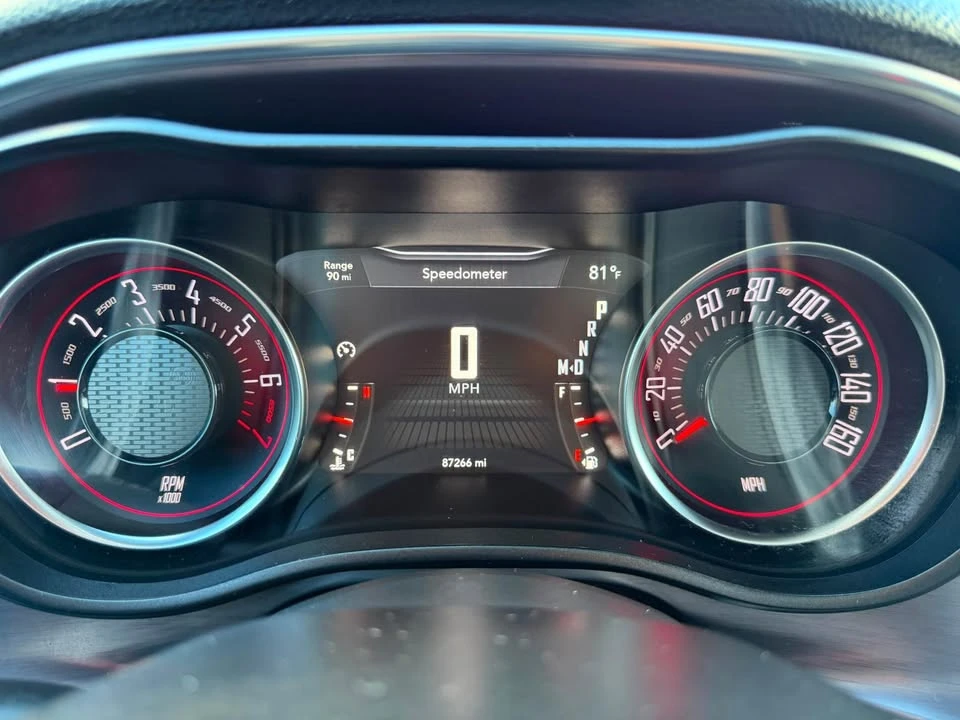 2017 Dodge Challenger 3rd Gen - Image 15 of 18