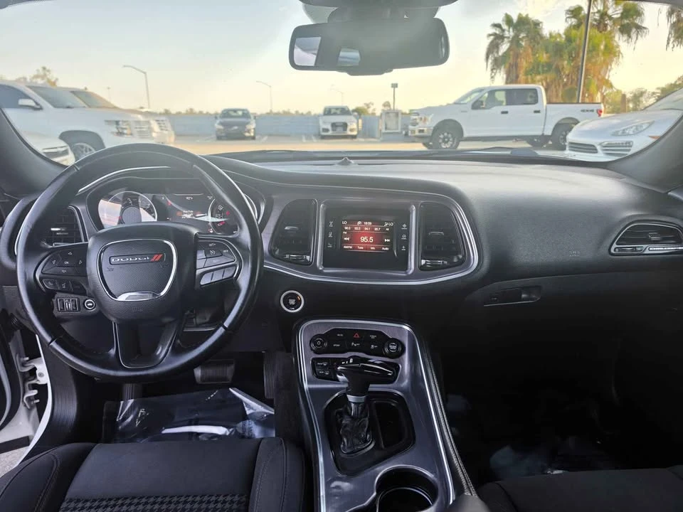 2017 Dodge Challenger 3rd Gen - Image 17 of 20