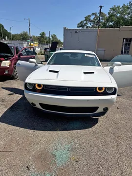 2017 Dodge Challenger SXT Coupe 2D