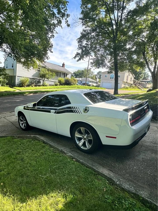 2017 Dodge Challenger 3rd Gen - Image 2 of 7