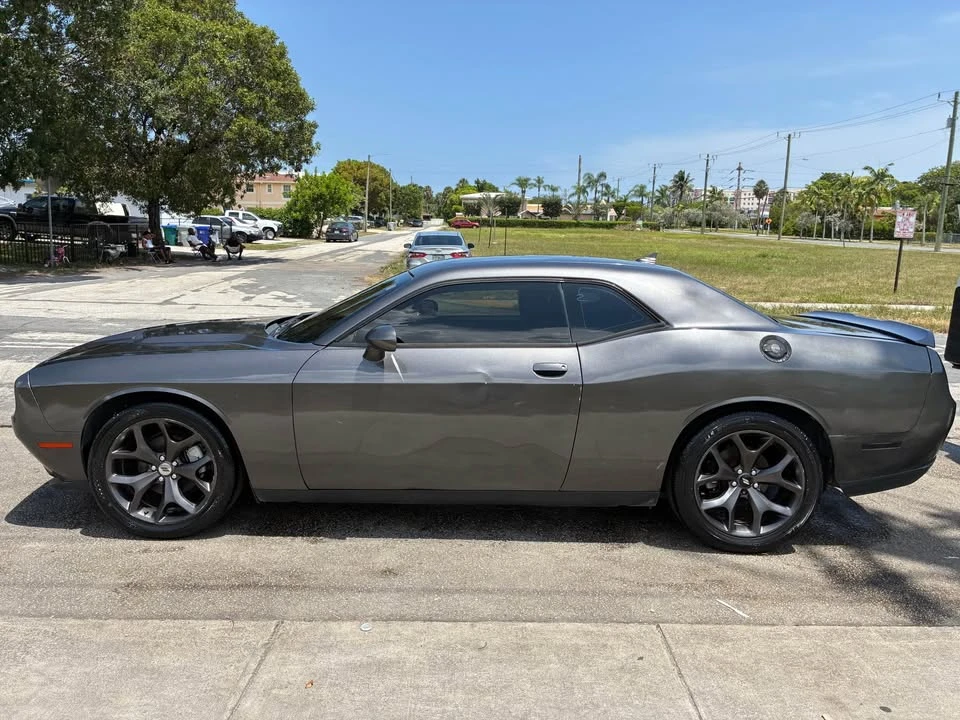 2017 Dodge Challenger 3rd Gen - Image 5 of 6