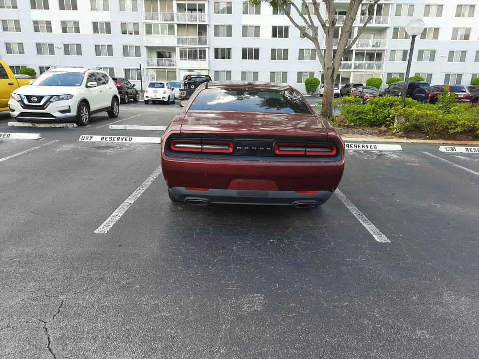 2017 Dodge Challenger 3rd Gen - Image 4 of 17