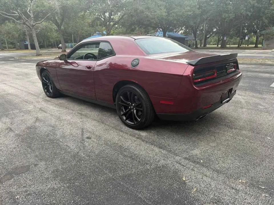 2017 Dodge Challenger 3rd Gen - Image 8 of 17