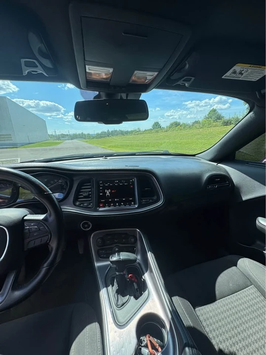 2017 Dodge Challenger 3rd Gen - Image 10 of 20