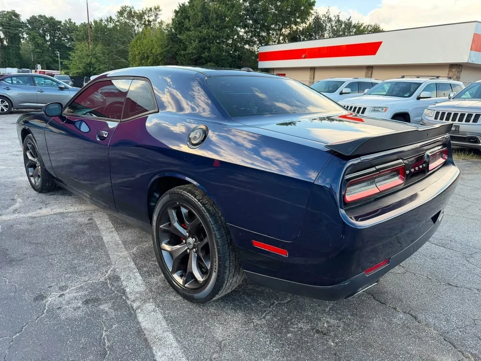 2017 Dodge Challenger 3rd Gen - Image 9 of 18