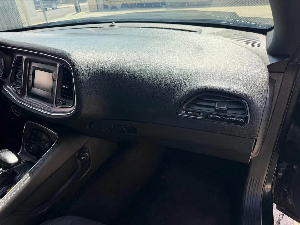 2017 Dodge Challenger 3rd Gen - Image 8 of 10