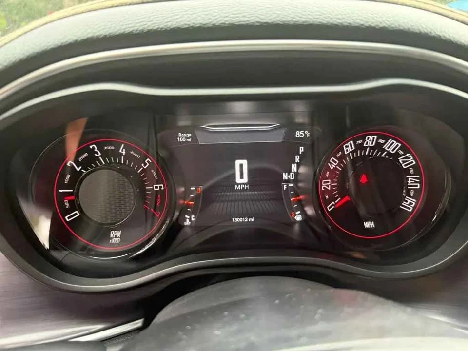 2017 Dodge Challenger 3rd Gen - Image 15 of 17
