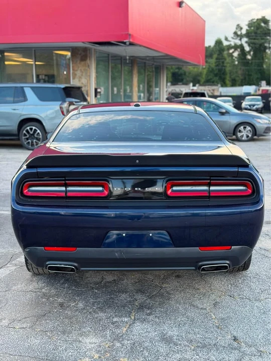2017 Dodge Challenger 3rd Gen - Image 10 of 18