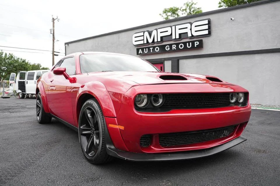 2017 Dodge Challenger 3rd Gen - Image 10 of 14