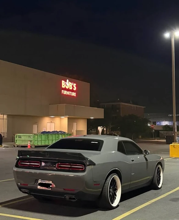 2017 Dodge Challenger 3rd Gen - Image 2 of 4
