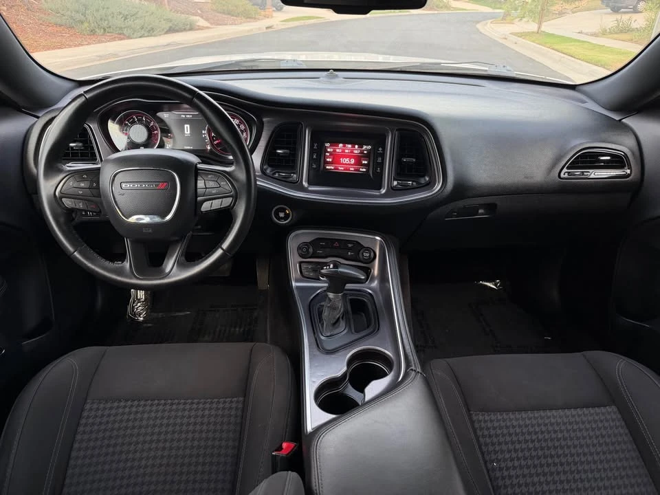 2017 Dodge Challenger 3rd Gen - Image 11 of 16