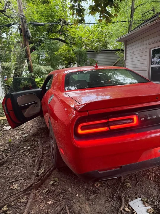 2017 Dodge Challenger 3rd Gen - Image 5 of 8