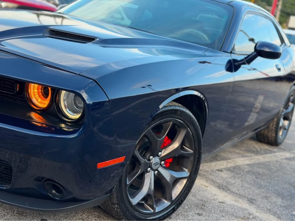 2017 Dodge Challenger 3rd Gen - Image 17 of 18