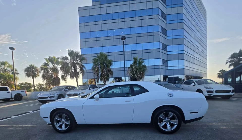 2017 Dodge Challenger 3rd Gen - Image 7 of 20