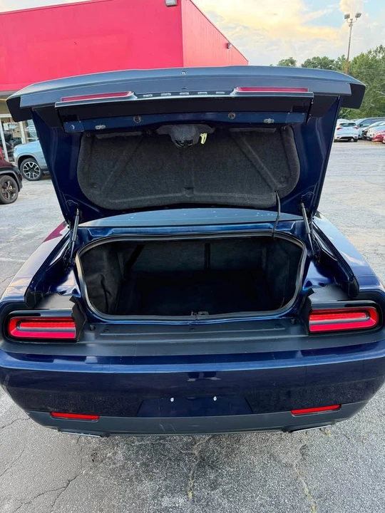 2017 Dodge Challenger 3rd Gen - Image 11 of 18