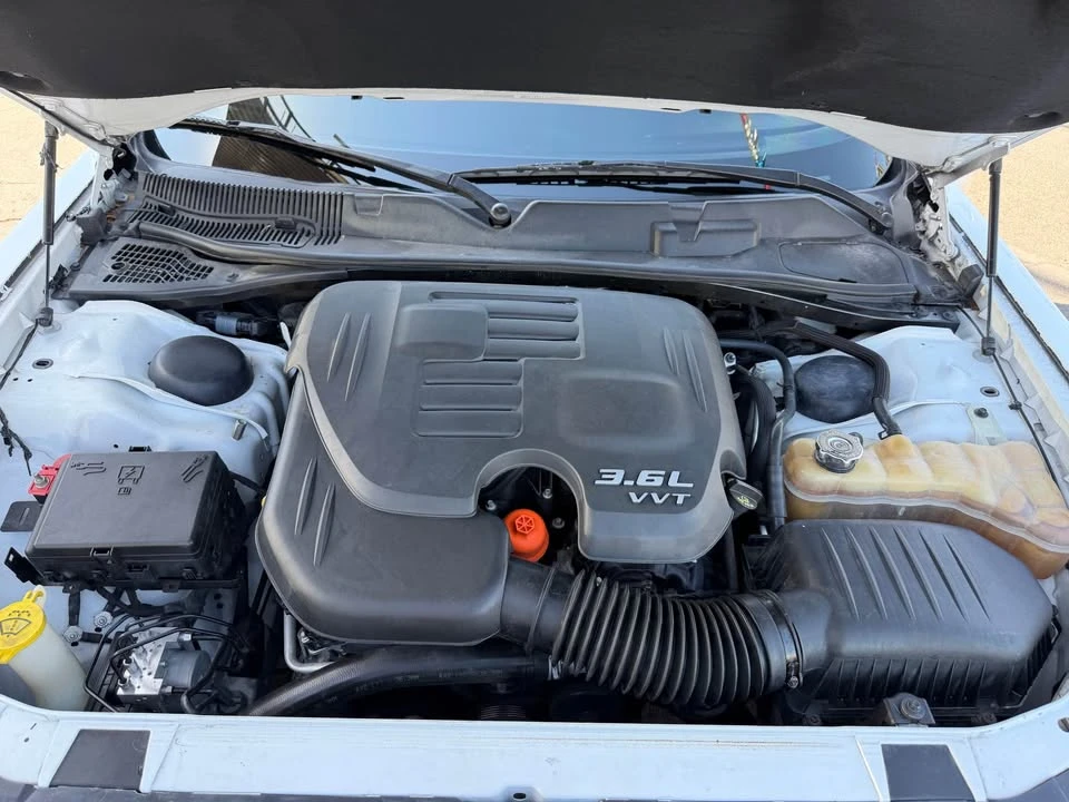 2017 Dodge Challenger 3rd Gen - Image 2 of 15