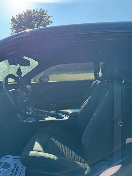 2017 Dodge Challenger 3rd Gen - Image 9 of 13