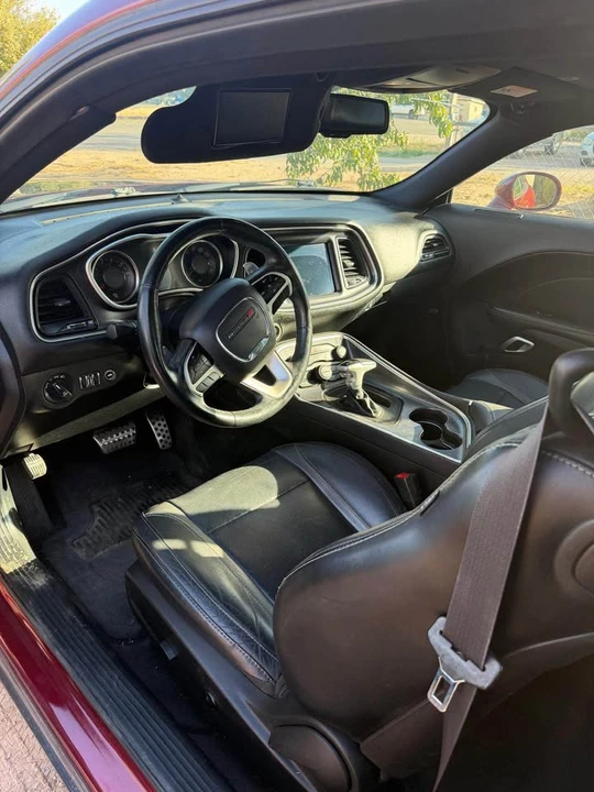 2017 Dodge Challenger 3rd Gen - Image 10 of 11