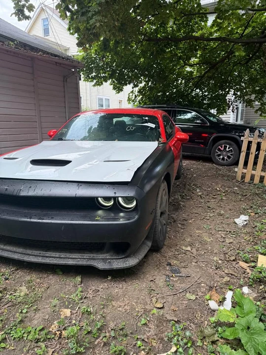 2017 Dodge Challenger 3rd Gen - Image 3 of 8
