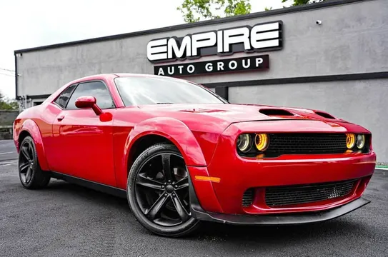 2017 Dodge Challenger SXT Coupe 2D