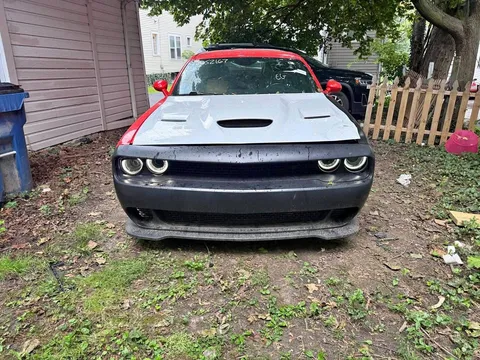 2017 Dodge Challenger SXT Coupe 2D