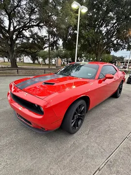 2017 Dodge Challenger SXT Coupe 2D