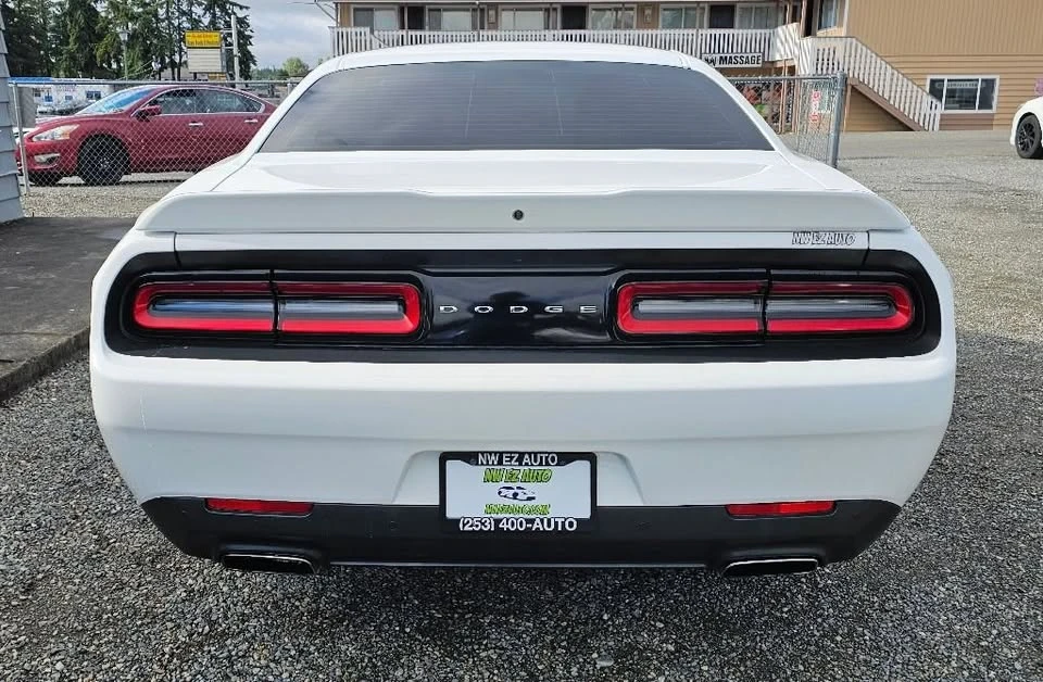 2017 Dodge Challenger 3rd Gen - Image 4 of 20