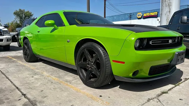 2017 Dodge Challenger SXT