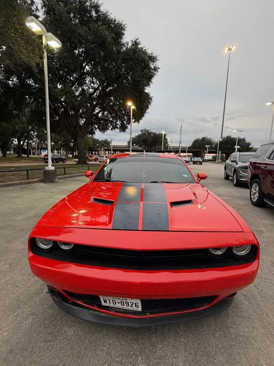 2017 Dodge Challenger 3rd Gen - Image 2 of 9