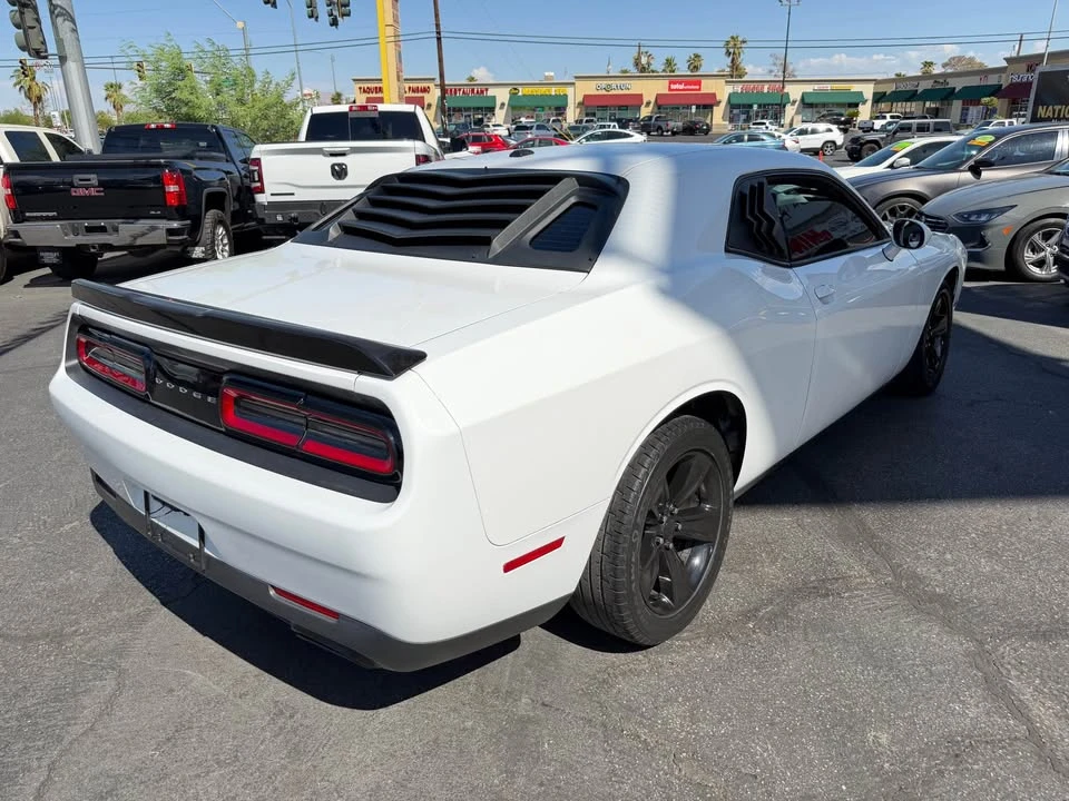 2017 Dodge Challenger 3rd Gen - Image 10 of 15
