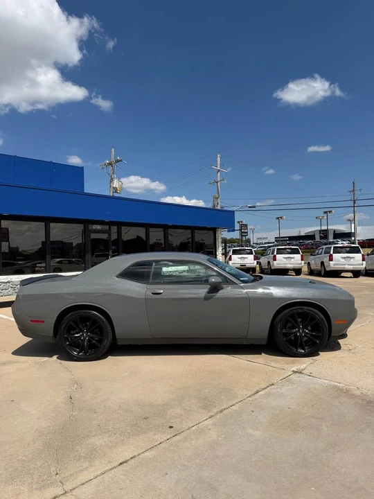 2017 Dodge Challenger 3rd Gen - Image 3 of 12