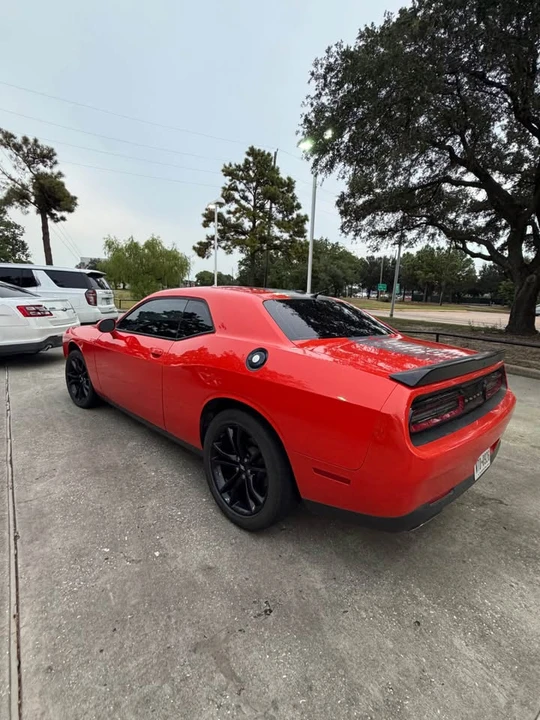 2017 Dodge Challenger 3rd Gen - Image 4 of 9