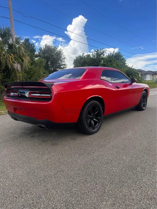 2017 Dodge Challenger 3rd Gen - Image 7 of 16
