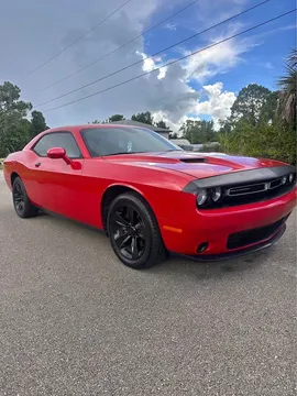 2017 Dodge Challenger SXT Coupe 2D