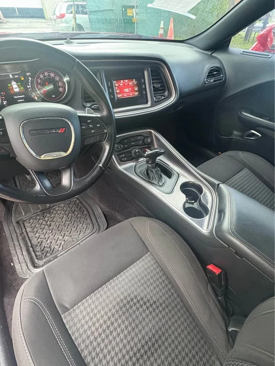 2017 Dodge Challenger 3rd Gen - Image 12 of 13
