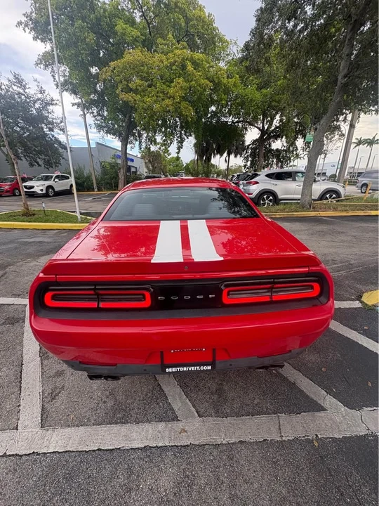 2017 Dodge Challenger 3rd Gen - Image 7 of 13