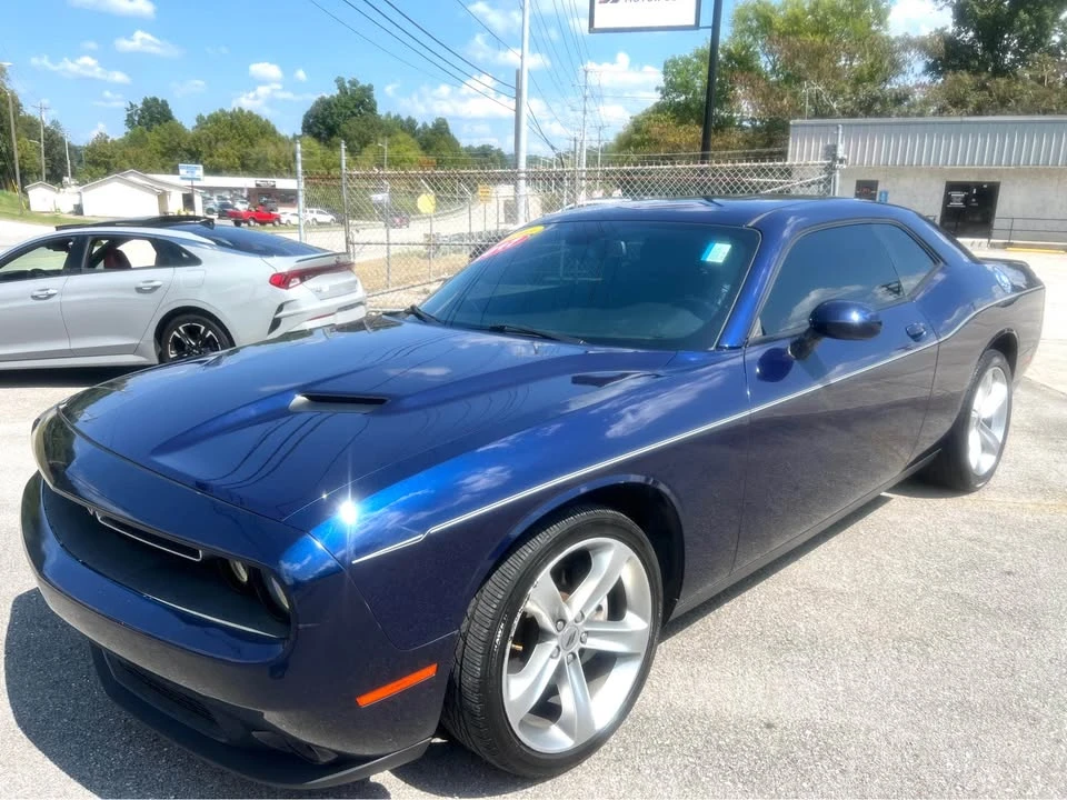 2017 Dodge Challenger 3rd Gen - Image 4 of 12
