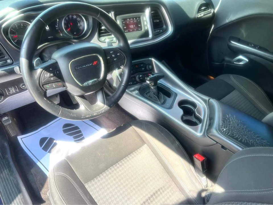 2017 Dodge Challenger 3rd Gen - Image 5 of 12