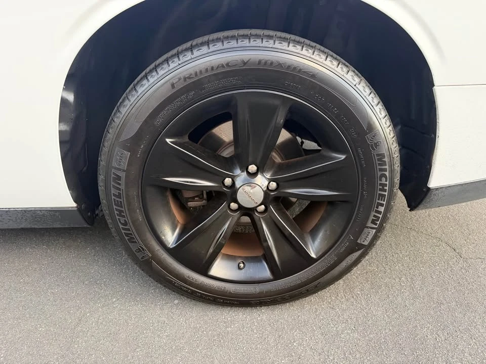 2017 Dodge Challenger 3rd Gen - Image 16 of 16