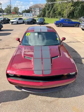 2017 Dodge Challenger SXT Coupe 2D