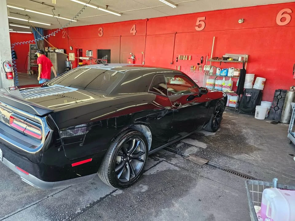 2017 Dodge Challenger 3rd Gen - Image 5 of 9