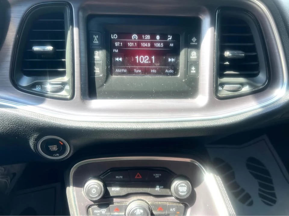 2017 Dodge Challenger 3rd Gen - Image 7 of 12