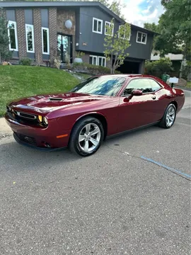2017 Dodge Challenger SXT Coupe 2D